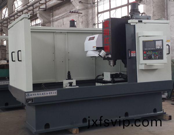 前(qian)軸鎖(suo)銷(xiao)孔(kong)專用加工